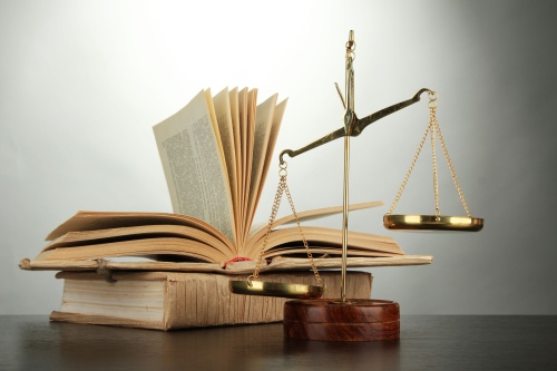 Право и судебное администрирование